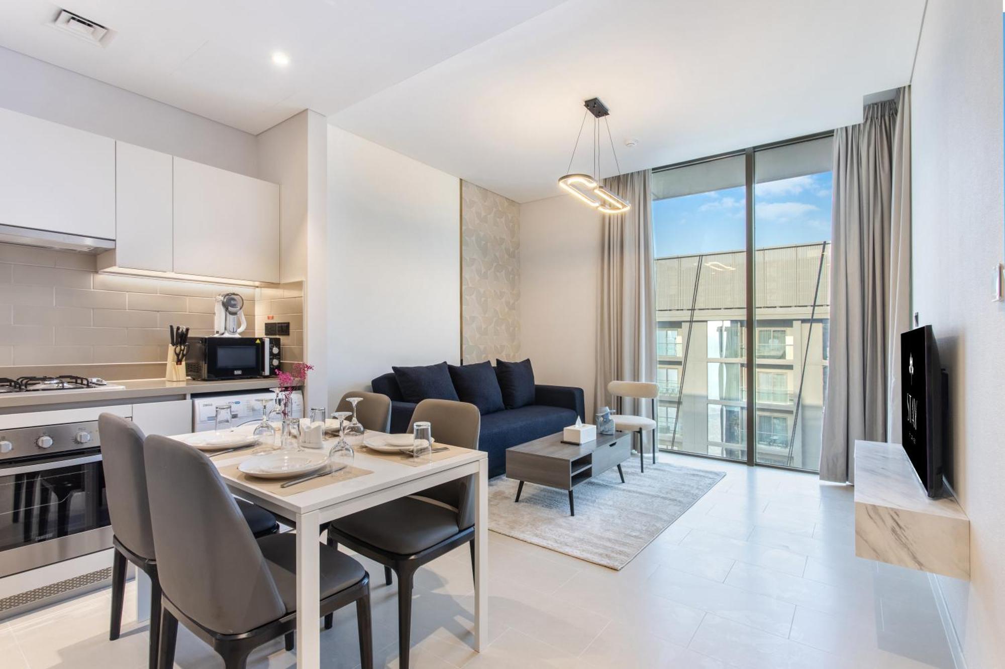 By Latinem Luxury 1br Cv A2803 Near Mall Apartment